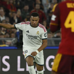Copertina: Roma, prima il paradiso e poi l'inferno: rimonta Real nel finale, all'Olimpico finisce 3-4