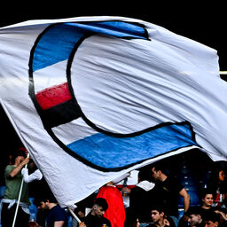 Copertina: Serie B, Sampdoria ai play-out: tifosi del Genoa comprano centinaia di biglietti per "sabotare" i rivali