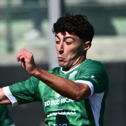 Copertina: Il gol dell'anno? Scipioni, dribbling e tiro da centrocampo