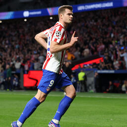 Copertina: Troppo Sorloth per il Brugge: 4-1 Atletico, Colchoneros agli ottavi