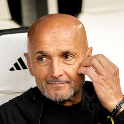 Copertina: Spalletti: "Out Yildiz e McKennie, Thuram da valutare"