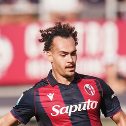 Copertina: Bologna, infortunio per Theate