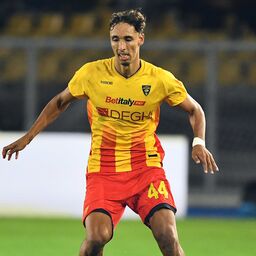 Copertina: Lecce, sirene di mercato per Tiago Gabriel: Bournemouth in agguato