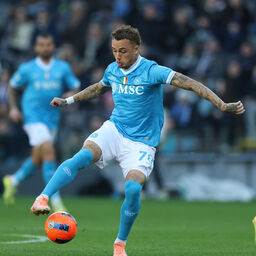 Copertina: Il Napoli non ne ha, l'Udinese sì: 1-0 per i friulani