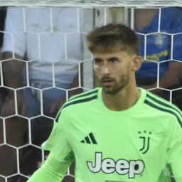 Copertina: Juventus, infortunio per Vicario