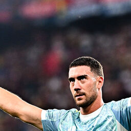 Copertina: Juventus, Vlahovic si è allenato in gruppo: ci sarà contro l'Udinese