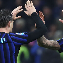 Copertina: Derby d'Italia con 5 gol: la Juve in 10 uomini si arrende al 91'